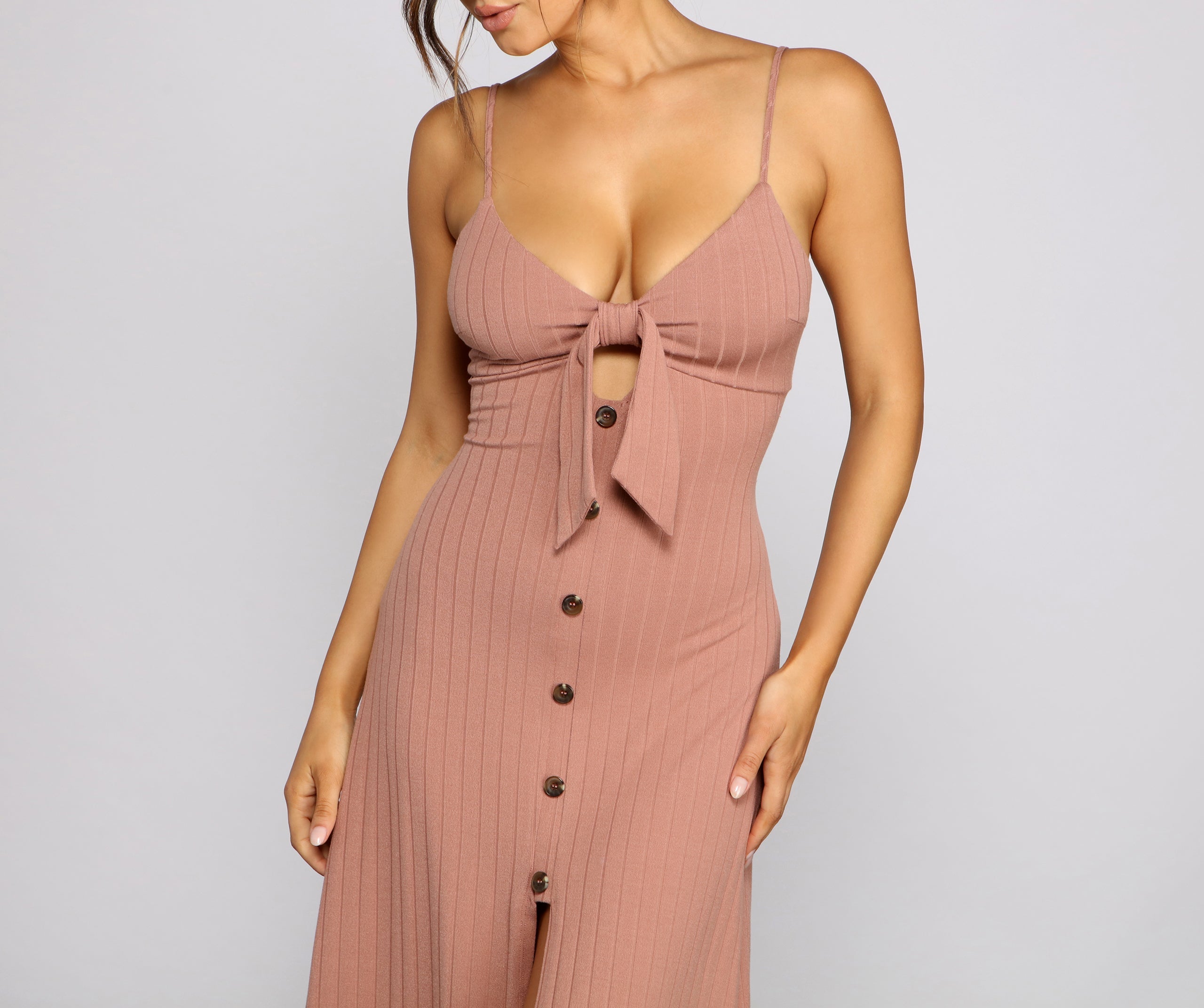 Effortless Style Tie-Front Maxi Dress